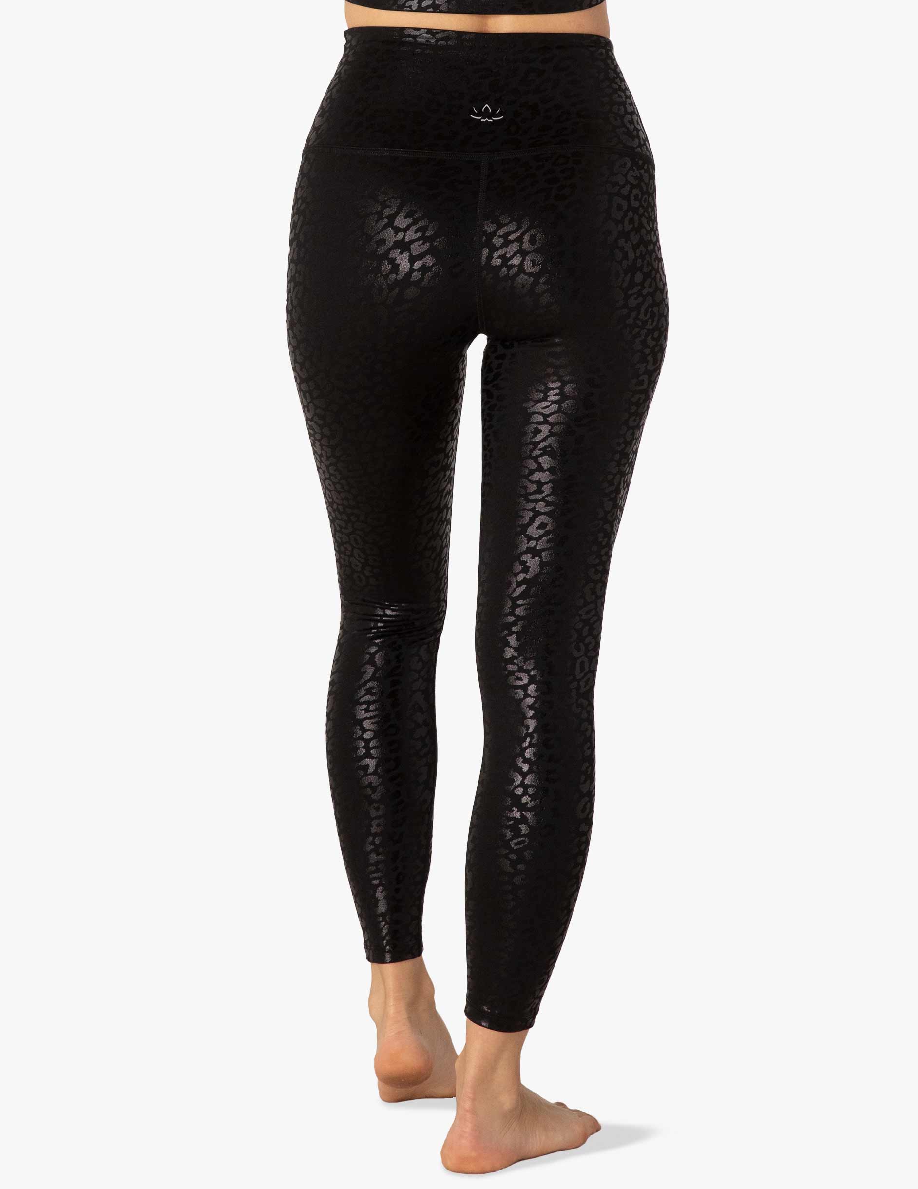 Shiny Leopard High Waisted Midi Legging