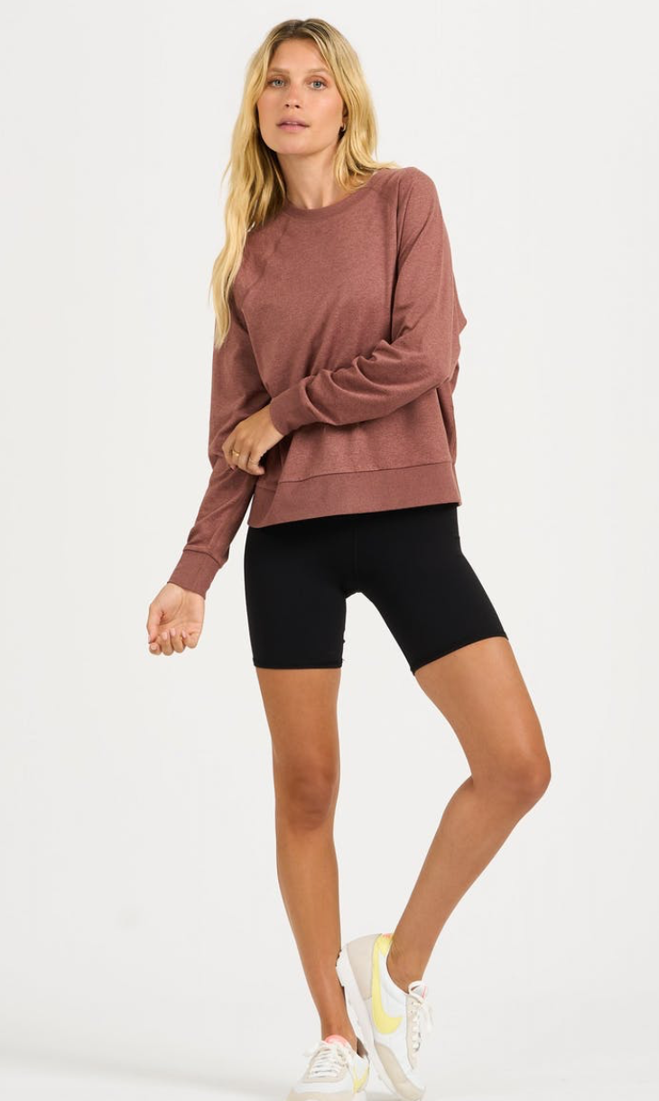 Vuori Long Sleeve Halo Crew in Terracotta Heather 